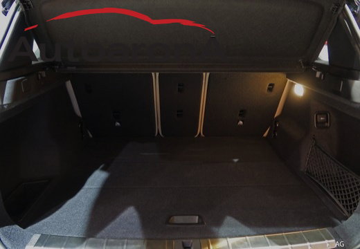 https://cdn-mark-autoarona.caraffinity.it/img/modelli/auto/BMW/2526/p0555730.jpg